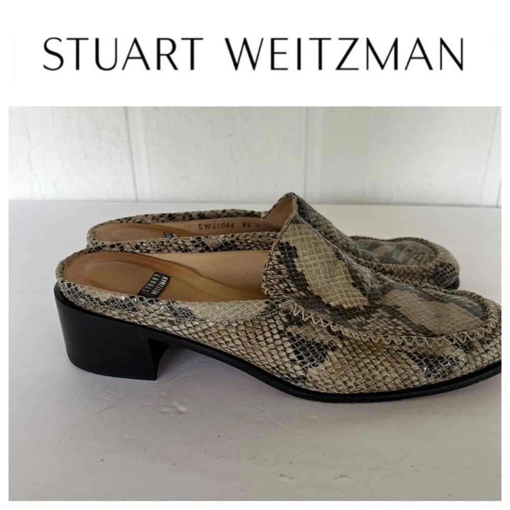 STUART WEITZMAN SNAKESKIN LEATHER MULES. LOGS SLIP ONS SIZE 8.5